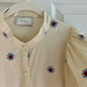 Puff sleeve embroidered dress